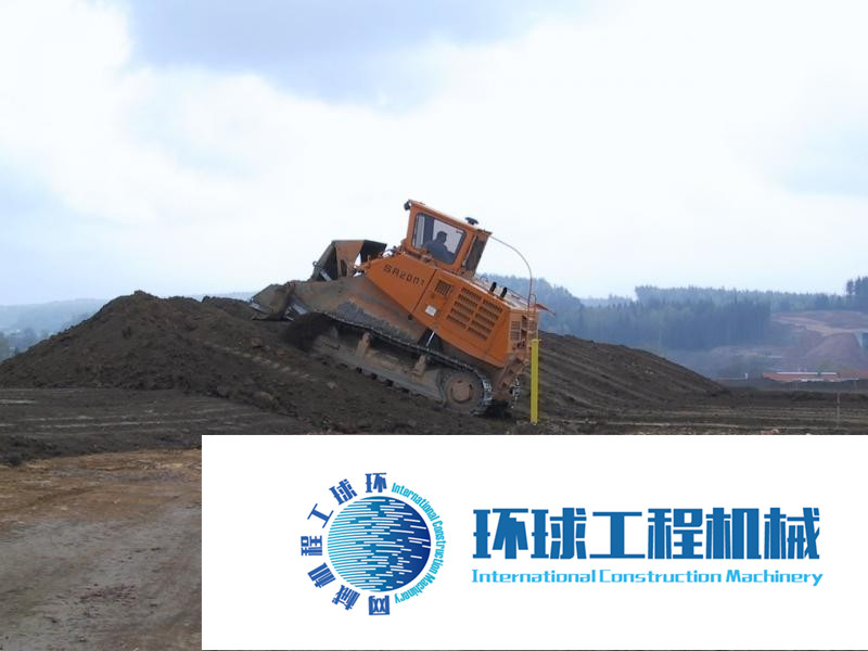 瑞龍重工(歐盟技術(shù))履帶主動式鏟運機 高清圖 (3)