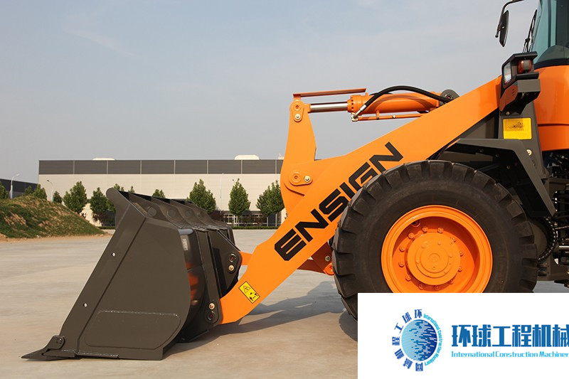 英軒重工YX635裝載機 高清圖 (28)