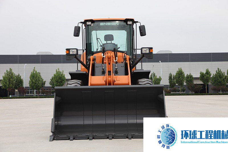 英軒重工YX638三噸級(jí)輪式裝載機(jī) 高清圖 (43)