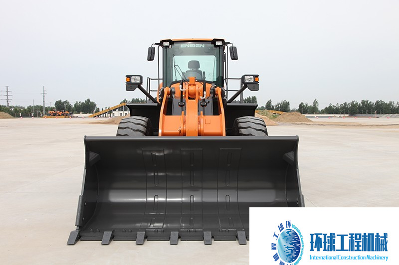 英軒重工YX657裝載機(jī) 高清圖 (32)
