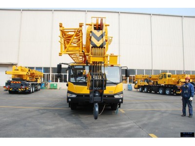 QY50KA汽車起重機